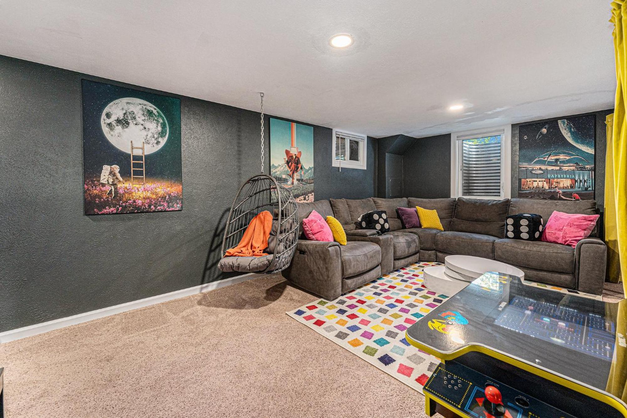 Neverland Stay Play Experience Arvada Bagian luar foto